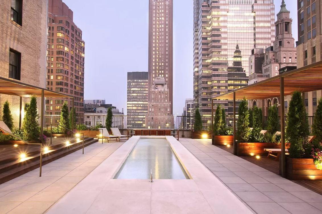 Luxury Designer-Renovated Loft for Sale in the Financial District, Manhattan, New York
