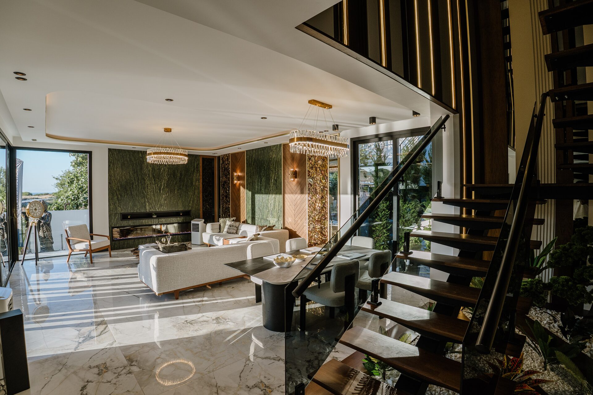 Luxury First-Class 4-bedroom Villa in Alsancak, North Cyprus